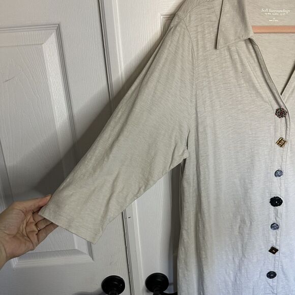 Soft Surroundings Tunic cotton knit Beige Oat top different unique buttons 1X - Picture 3 of 9